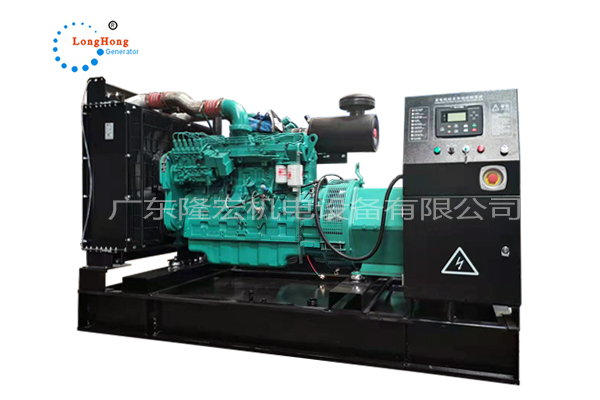 250KW(312.5KVA)東風(fēng)康明斯發(fā)電機(jī)組-6LTAA9.5-G1 配上?；ヌ┌l(fā)電機(jī)